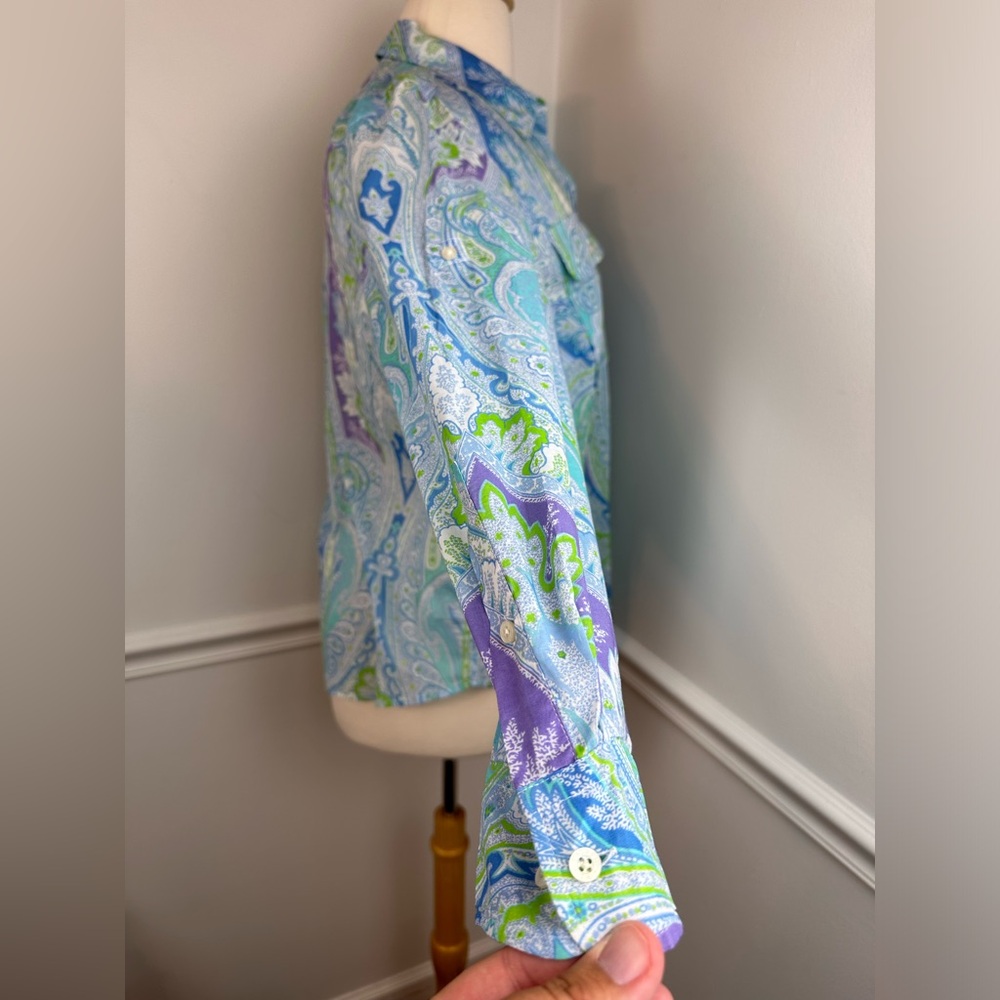 LAUREN, RALPH LAUREN Plus Lightweight Long-Sleeve Paisley Button Down | Size 1X - Picture 9 of 14